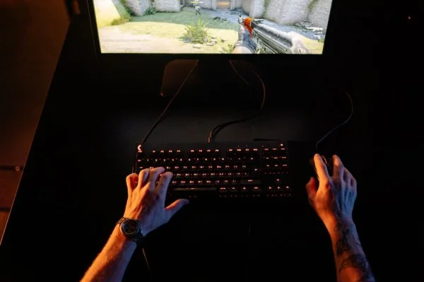 gamer playing first person shooter